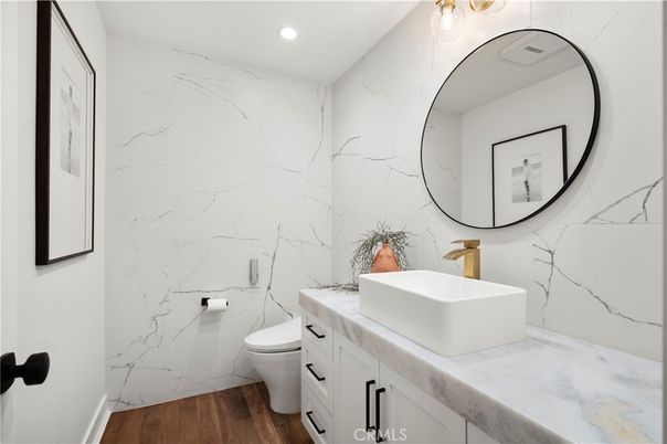 Bathroom, Interior, Marble Walls, Recessed Lighting, Wood Texture Flooring