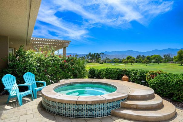 Exterior, Pool, Other