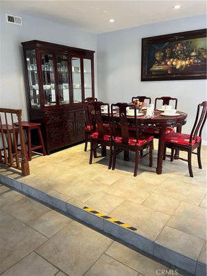 Dining room, Interior, Recessed Lighting