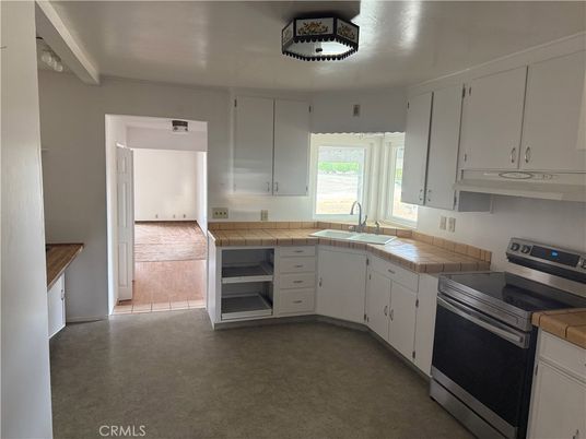 Interior, Kitchen, Tile Countertops