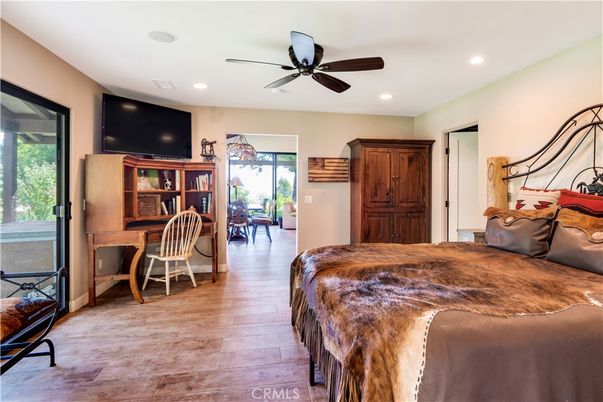 Bedroom, Home Office, Interior, Recessed Lighting, Wood Texture Flooring