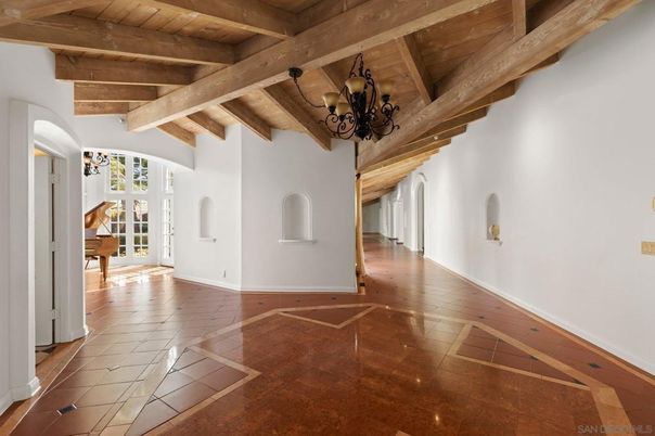 Chandelier, Interior, Piano, Wooden Beams, Wooden Ceilings, Wood Texture Flooring