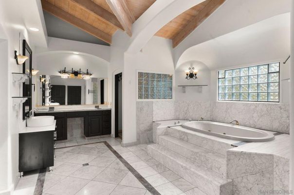 Bathroom, Interior, Recessed Lighting, Wooden Beams, Wooden Ceilings