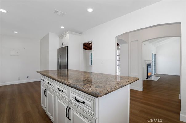 Fireplace, Interior, Kitchen, Recessed Lighting, Wood Texture Flooring