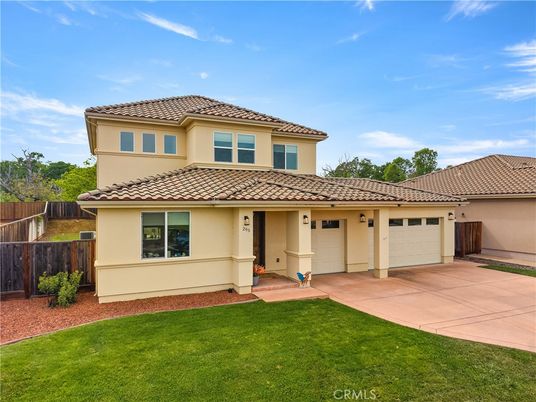 Attached, Backyard, Exterior, Facade, Mediterranean