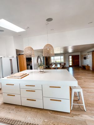 Interior, Kitchen, Pendant Lights, Wood Texture Flooring