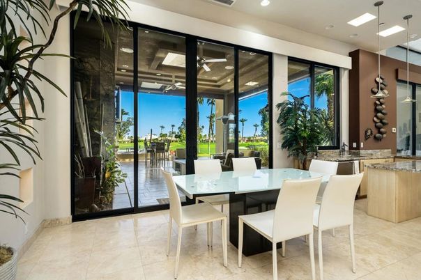 Dining room, Interior, Pendant Lights, Recessed Lighting