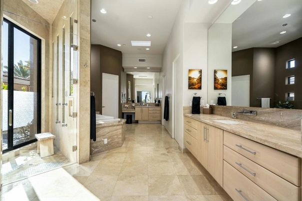 Bathroom, Interior, Recessed Lighting