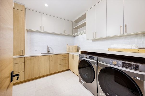 Interior, Recessed Lighting, Washer