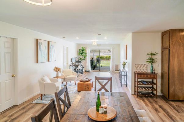 Interior, Living room, Recessed Lighting, Wood Texture Flooring