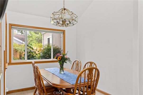 Chandelier, Dining room, Interior, Pendant Lights