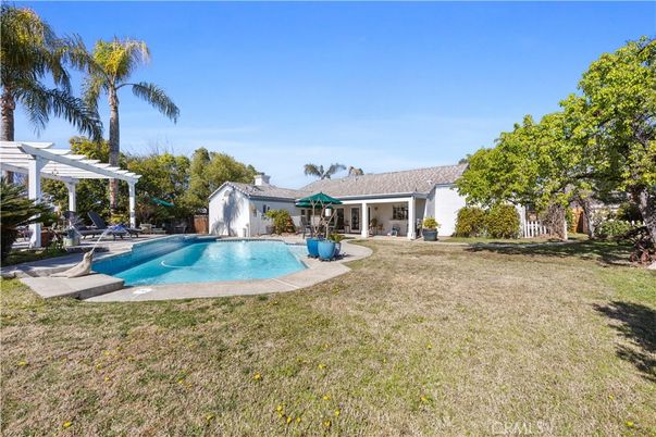 Backyard, Exterior, Pool
