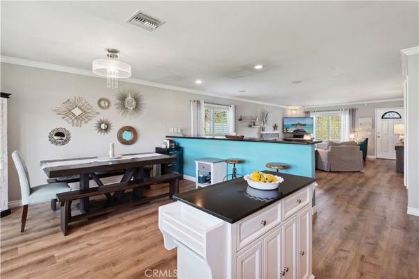 Dining room, Interior, Kitchen, Living room, Pendant Lights, Recessed Lighting, Wood Texture Flooring