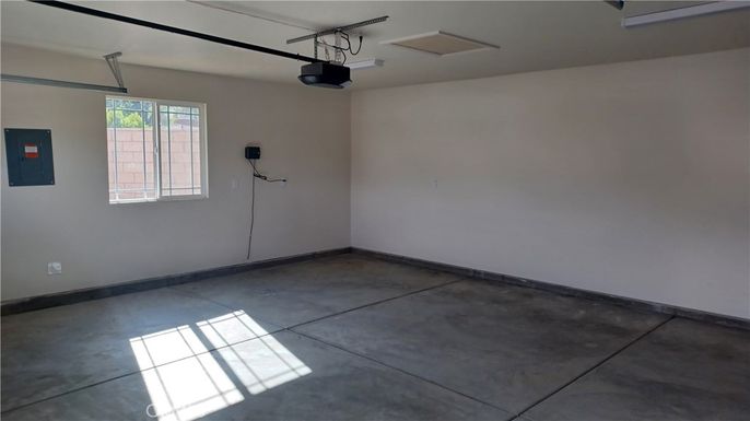 Garage, Interior