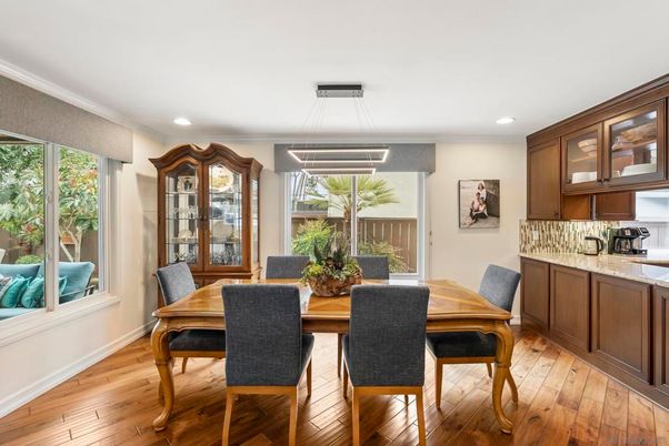Dining room, Interior, Pendant Lights, Recessed Lighting, Wood Texture Flooring
