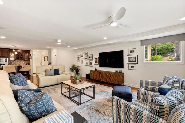Interior, Kitchen, Living room, Recessed Lighting, Wood Texture Flooring