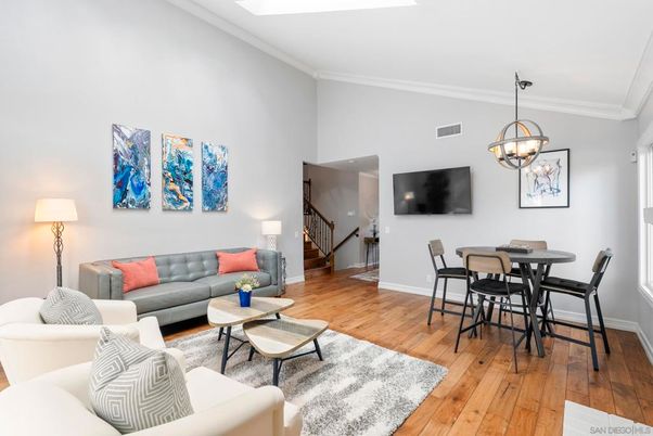 Chandelier, Dining room, Interior, Living room, Wood Texture Flooring