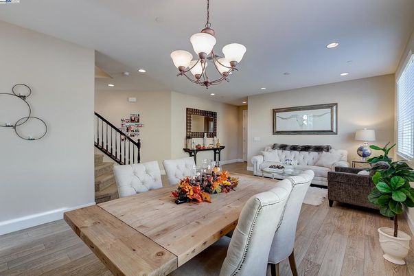 Chandelier, Dining room, Interior, Living room, Recessed Lighting, Wood Texture Flooring