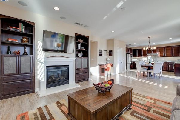 Chandelier, Dining room, Fireplace, Interior, Kitchen, Pendant Lights, Recessed Lighting, Wood Texture Flooring