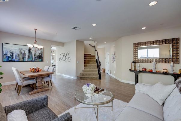 Chandelier, Dining room, Interior, Living room, Recessed Lighting, Wood Texture Flooring