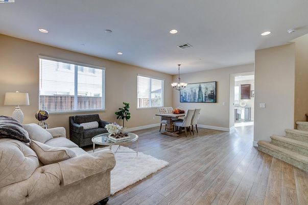 Chandelier, Dining room, Interior, Living room, Recessed Lighting, Wood Texture Flooring