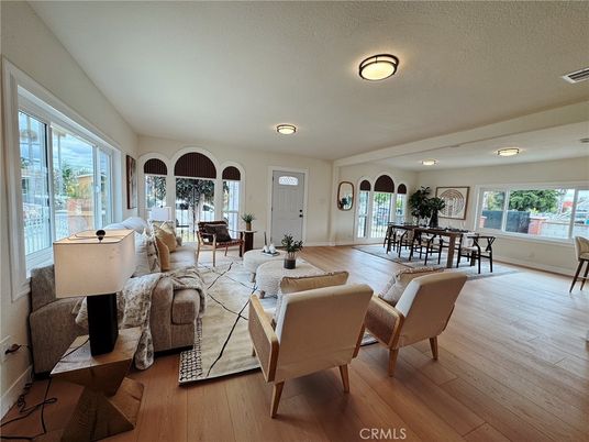 Dining room, Interior, Living room, Recessed Lighting, Wood Texture Flooring