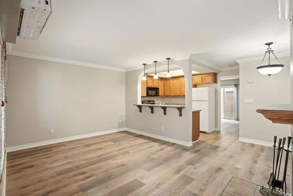 Interior, Kitchen, Pendant Lights, Wood Texture Flooring