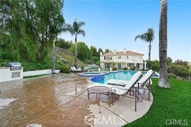 Backyard, Exterior, Pool