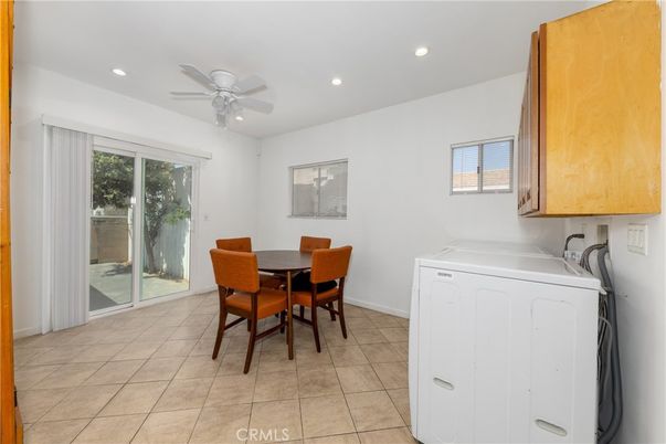 Dining room, Interior, Recessed Lighting, Washer