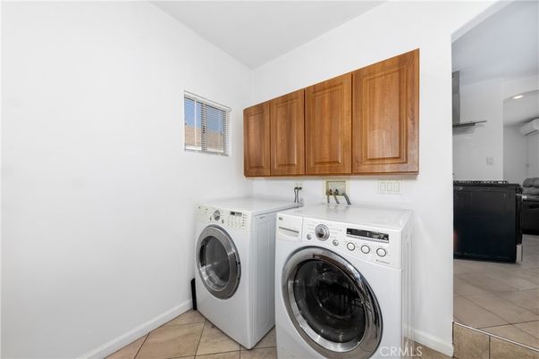 Interior, Recessed Lighting, Washer