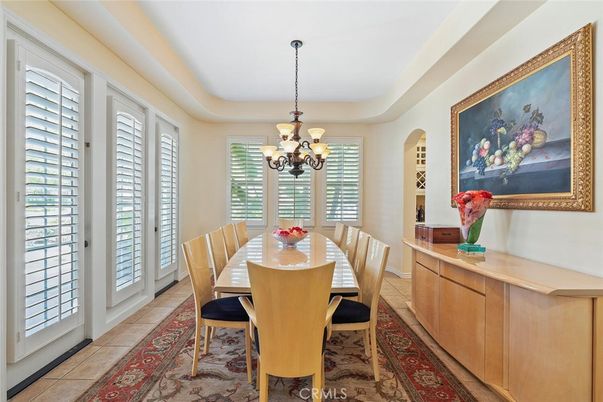 Chandelier, Dining room, Interior