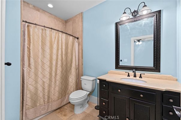 Bathroom, Interior, Recessed Lighting