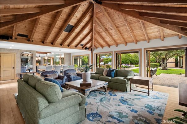 Interior, Kitchen, Living room, Pendant Lights, Wooden Beams, Wooden Ceilings, Wood Texture Flooring