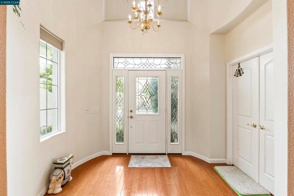 Chandelier, Interior, Wood Texture Flooring