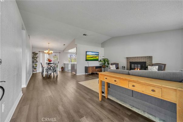 Chandelier, Dining room, Fireplace, Interior, Wood Texture Flooring
