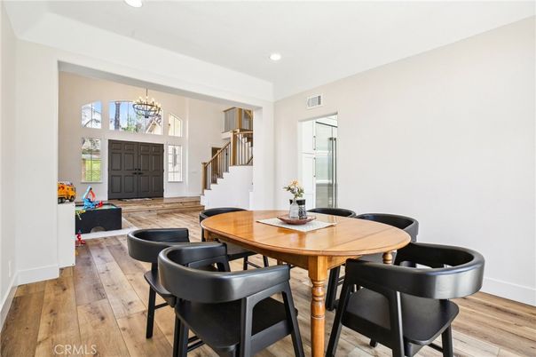 Chandelier, Dining room, Interior, Recessed Lighting, Wood Texture Flooring