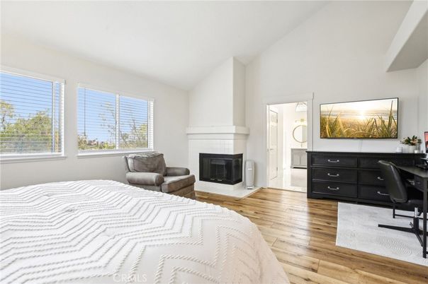 Bedroom, Fireplace, Home Office, Interior, Wood Texture Flooring