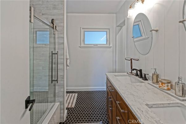 Bathroom, Dual Sink Vanities, Glass Shower, Interior