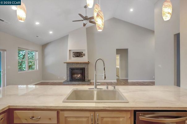 Fireplace, Interior, Kitchen, Pendant Lights, Recessed Lighting
