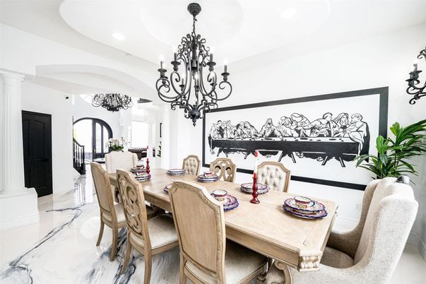 Chandelier, Dining room, Interior, Marble, Recessed Lighting