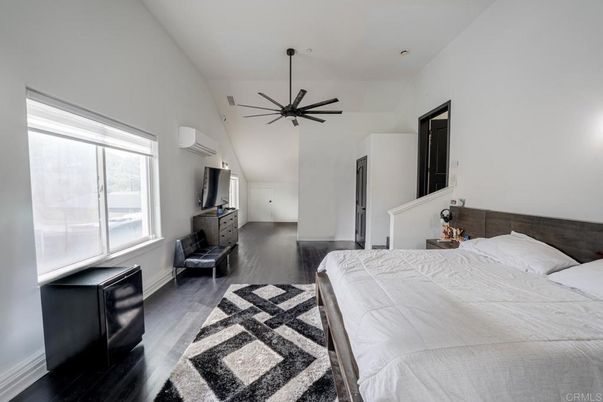 Bedroom, Interior, Pendant Lights, Wood Texture Flooring