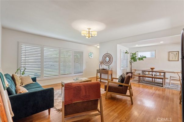Dining room, Interior, Living room, Recessed Lighting, Wood Texture Flooring