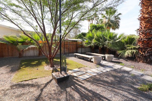 Backyard, Exterior