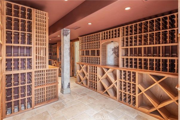 Interior, Recessed Lighting, Wine Storage