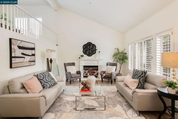 Fireplace, Interior, Living room