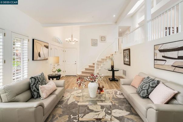 Chandelier, Interior, Living room, Recessed Lighting, Wood Texture Flooring