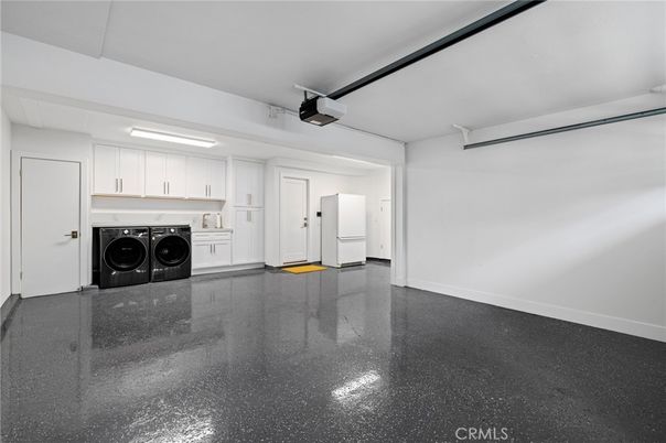 Garage, Interior, Washer