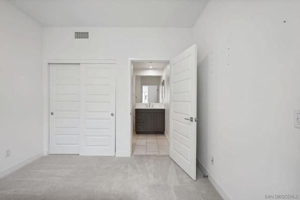 Bathroom, Empty room, Interior, Recessed Lighting