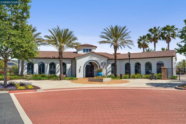 Backyard, Exterior, Facade, Spanish Mediterranean