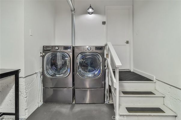 Interior, Washer